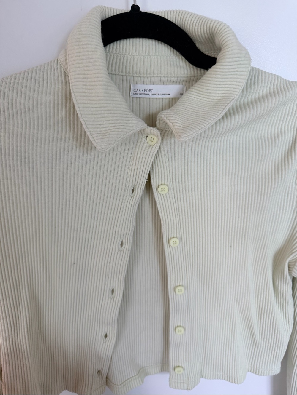 Oak + Fort Ribbed Button-Front Collared Cardigan in Light green - Picture 2 of 4